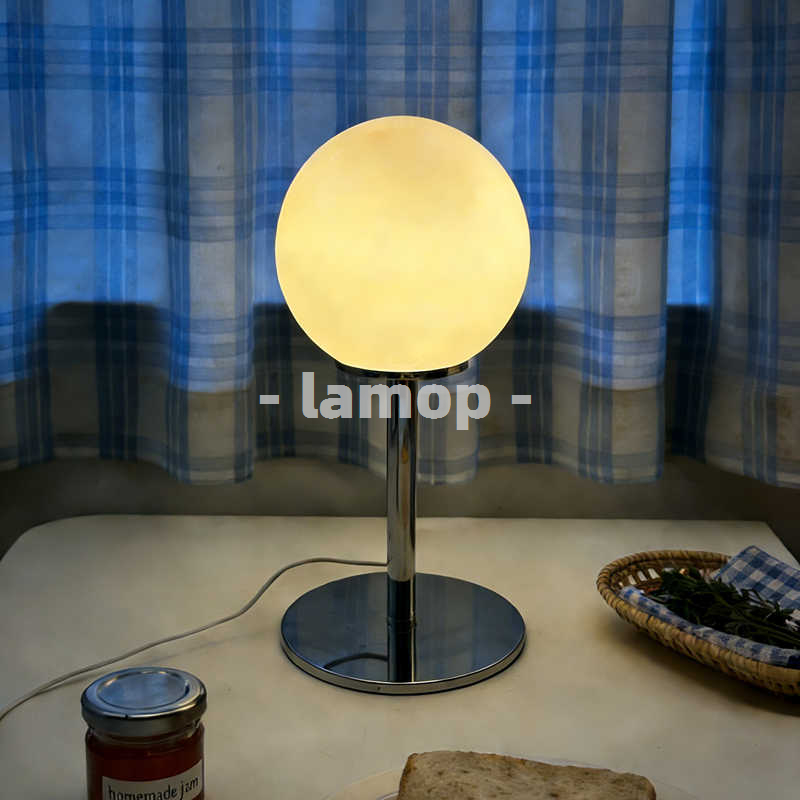 Desk Lamp Led - مصباح طاولة كروم أبيض حليبي صلب