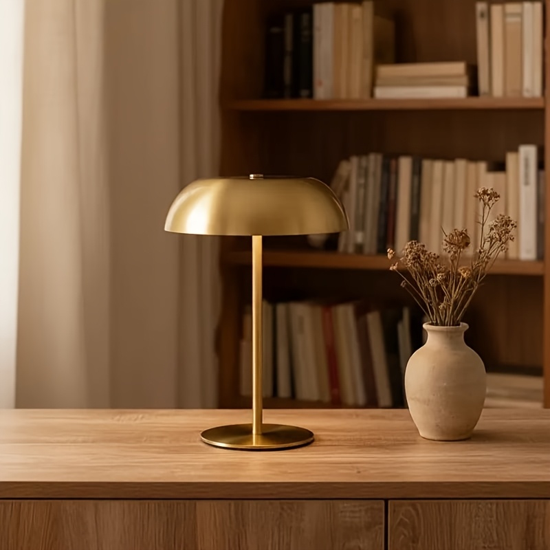 مصباح طاولة معدني بتصميم فطر ع - مراجعة Desk Lamp Led وسعره