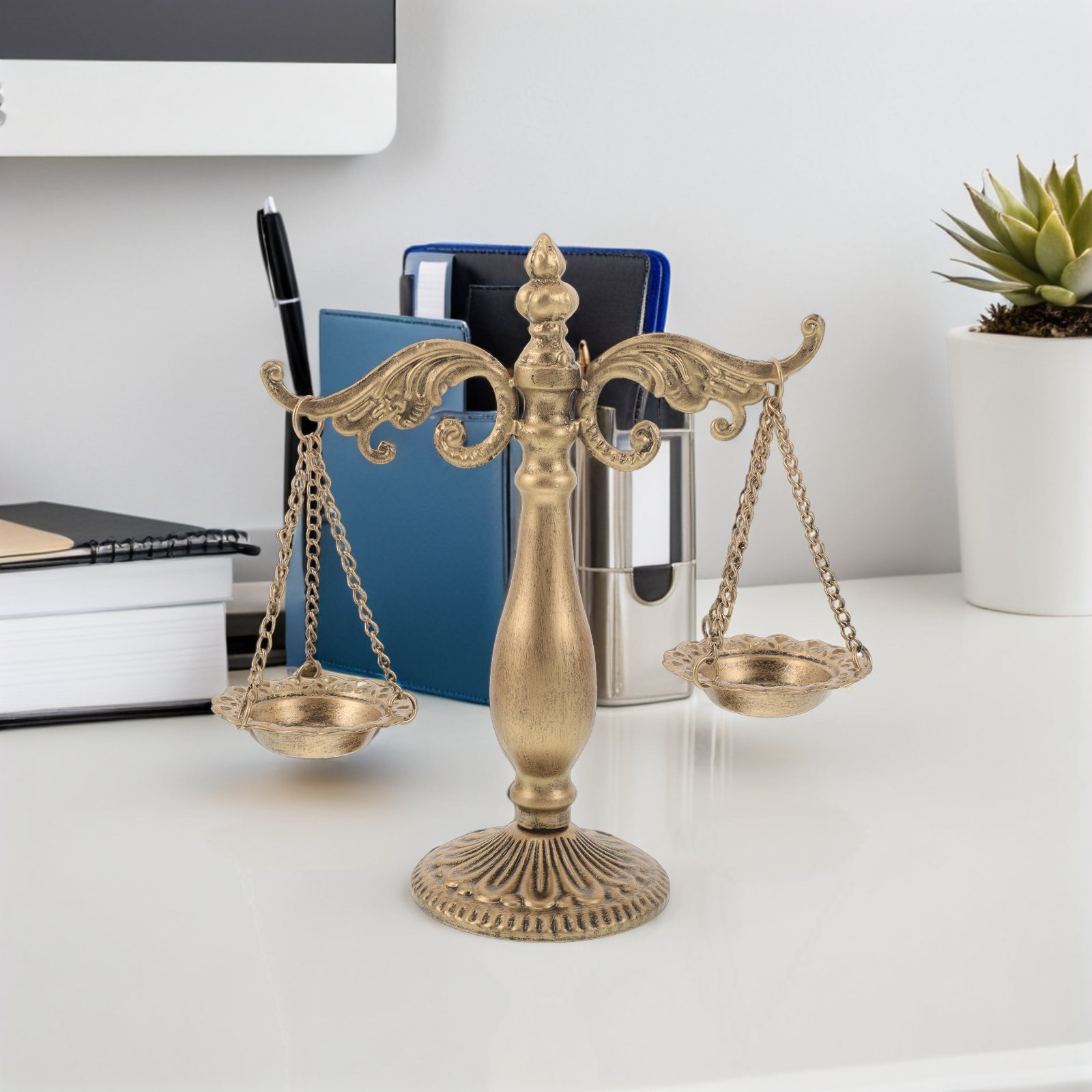 ميزان معدني عتيق على شكل ميزان - مراجعة Home Office With Library وسعره