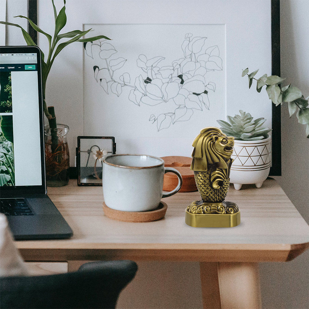قطعتان من تماثيل الميرليون الم - مراجعة Home Office Singapore وسعره