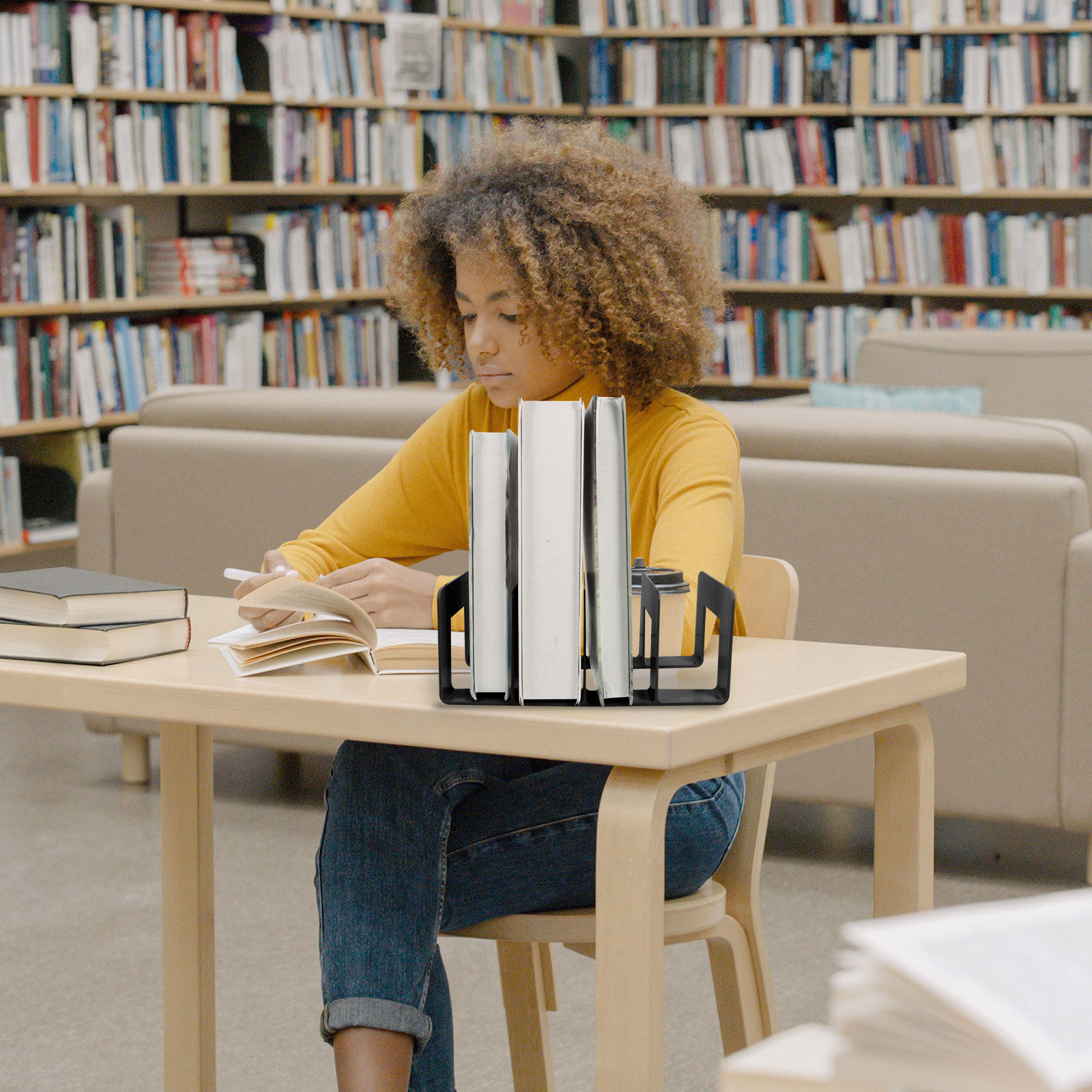 منظم كتب متعدد الأقسام للمكتب  - مراجعة Home Office With Library وسعره