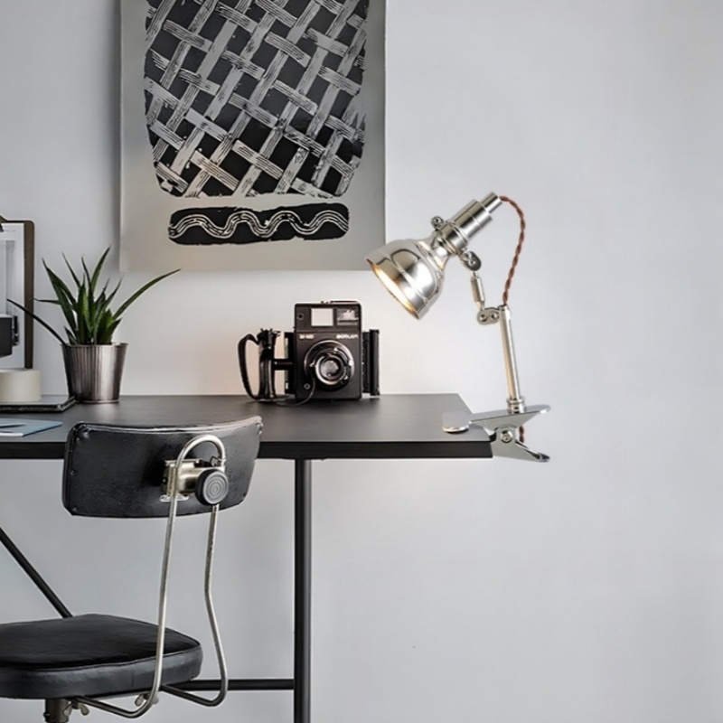 الطراز الحديث الصناعي كليب على - مراجعة Home Office Industrial Style وسعره