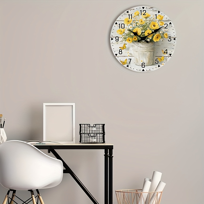 ساعة حائط خشبية بتصميم باقة زه - مراجعة Home Office With Library وسعره